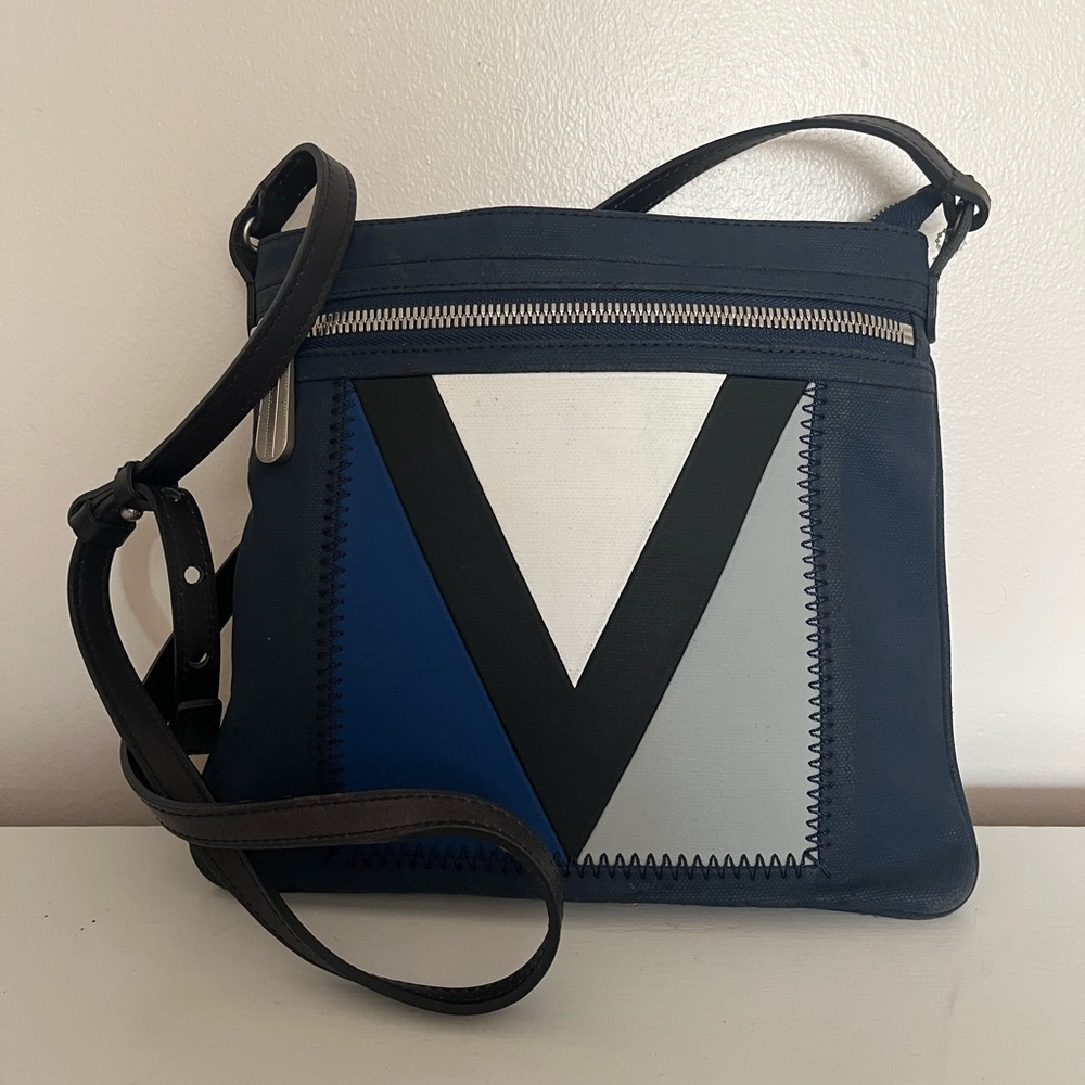 LOUIS VUITTON Genoa Marine Shoulder Bag LV cup Navy blue FL0047 crossbody - Picture 2 of 13